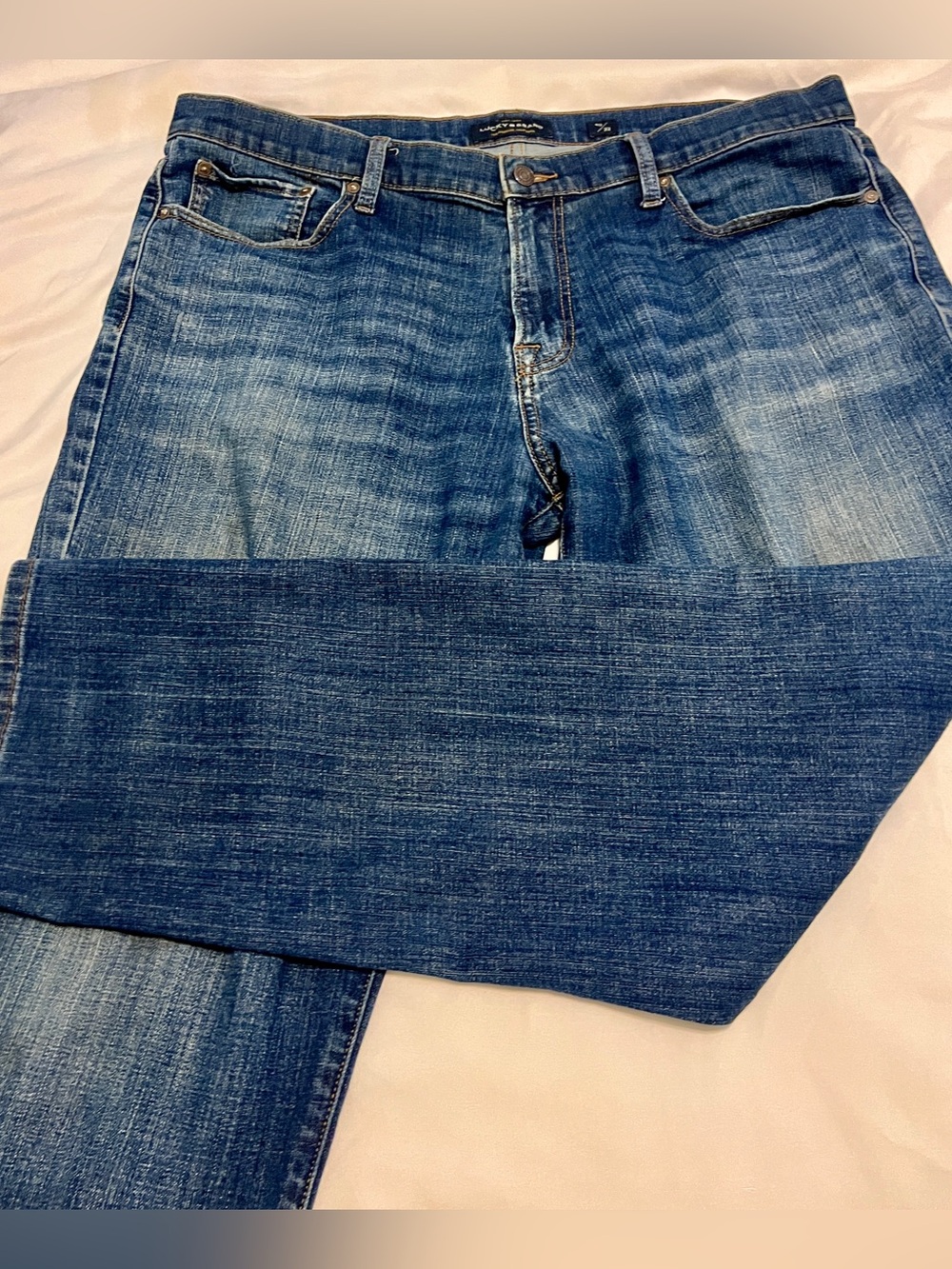 Lucky Brand Men's Relaxed Straight Blue Jeans